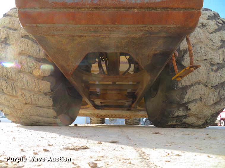 image for item DG3758 1989 Caterpillar 631E conventional scraper