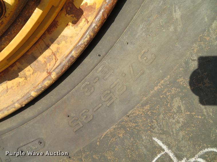 image for item DG3758 1989 Caterpillar 631E conventional scraper