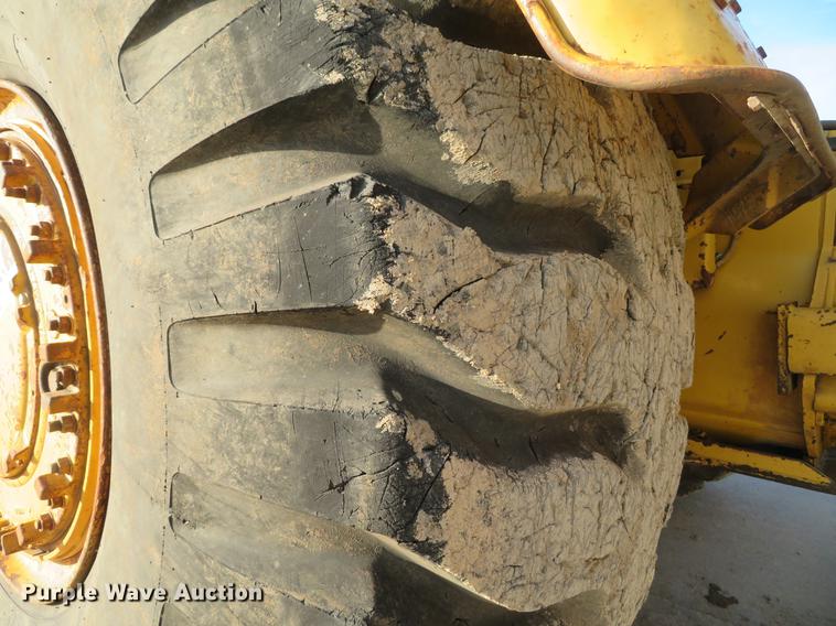 image for item DG3758 1989 Caterpillar 631E conventional scraper