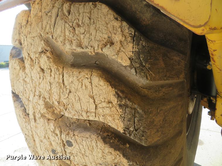 image for item DG3758 1989 Caterpillar 631E conventional scraper