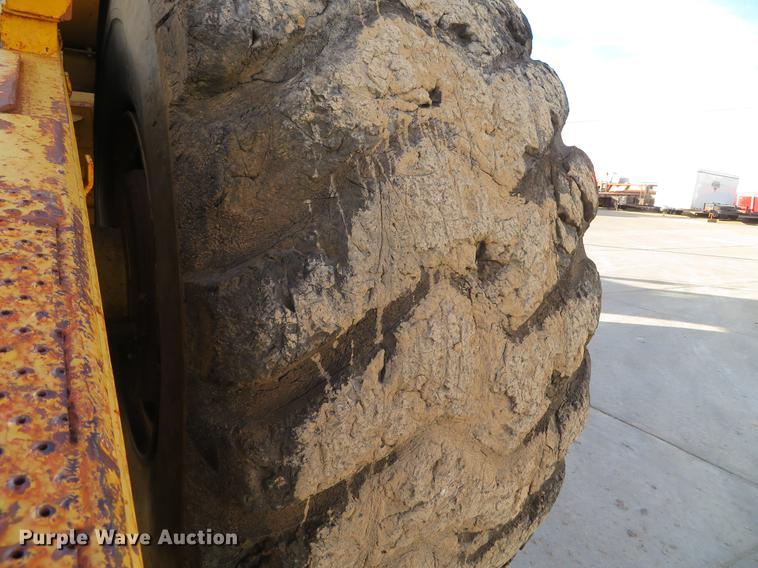 image for item DG3758 1989 Caterpillar 631E conventional scraper