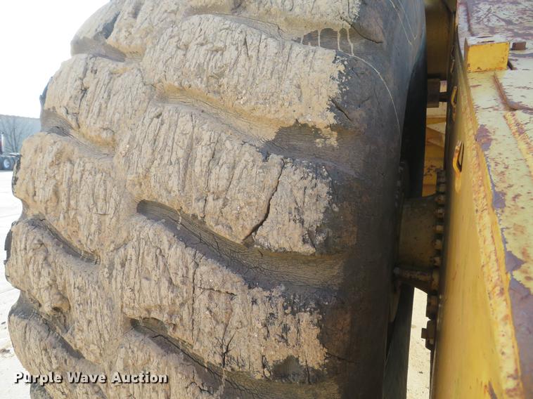 image for item DG3758 1989 Caterpillar 631E conventional scraper