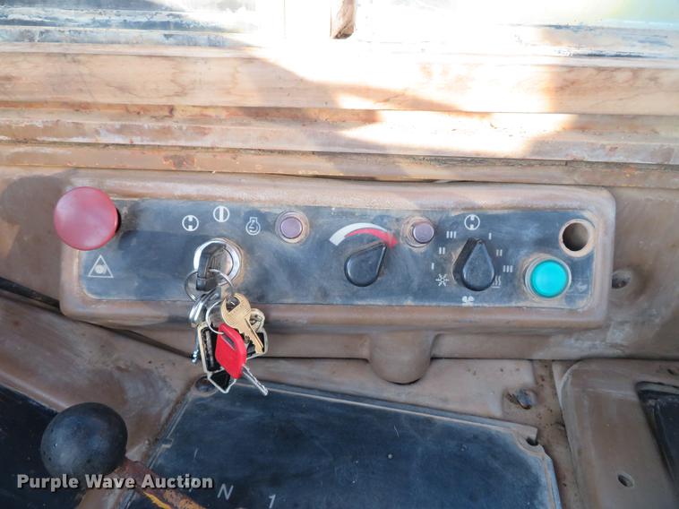 image for item DG3759 1988 Caterpillar 631E conventional scraper