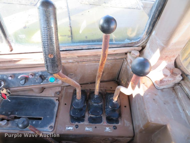 image for item DG3759 1988 Caterpillar 631E conventional scraper