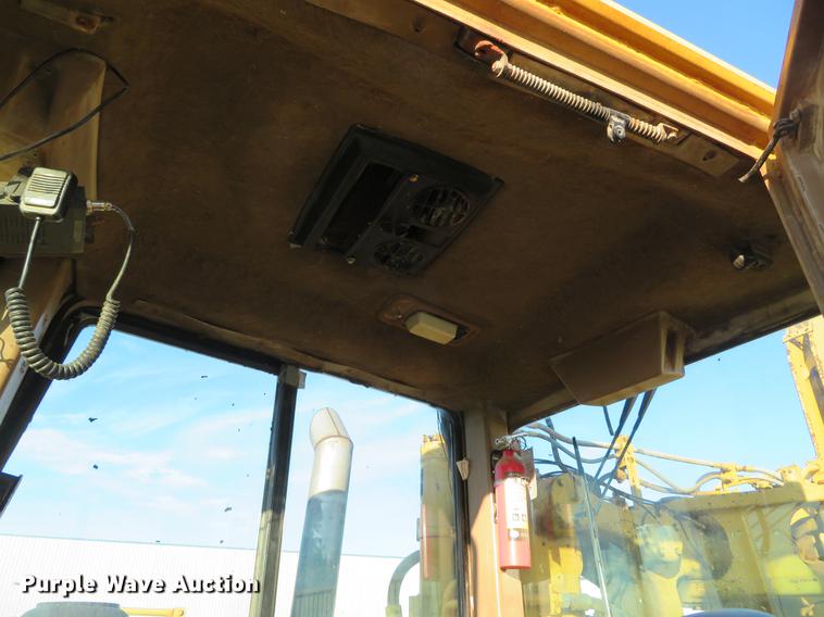 image for item DG3759 1988 Caterpillar 631E conventional scraper