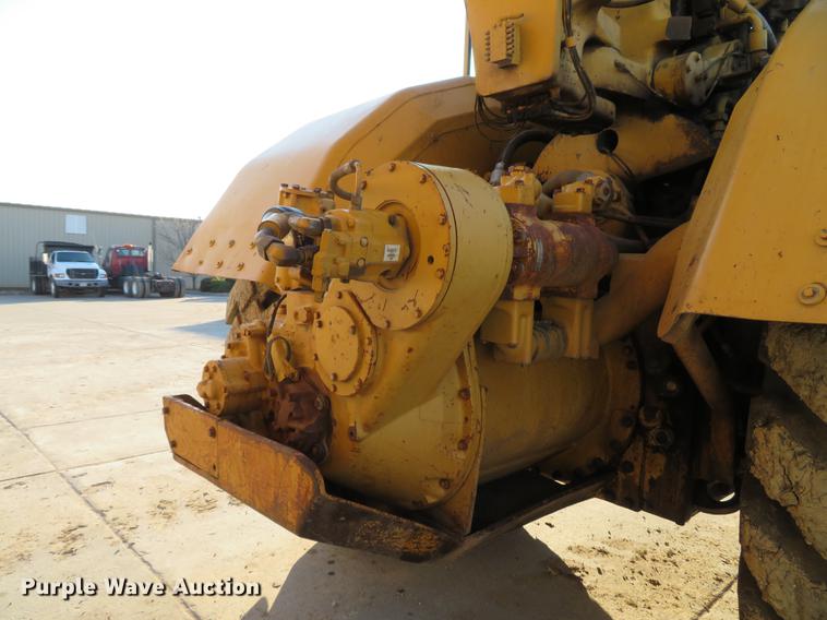 image for item DG3759 1988 Caterpillar 631E conventional scraper