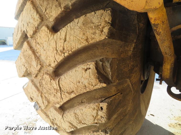 image for item DG3759 1988 Caterpillar 631E conventional scraper