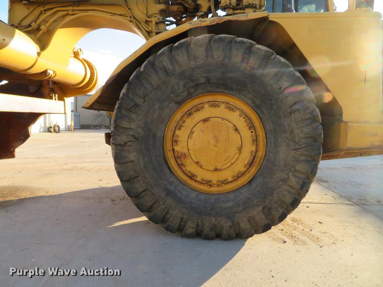 image for item DG3759 1988 Caterpillar 631E conventional scraper