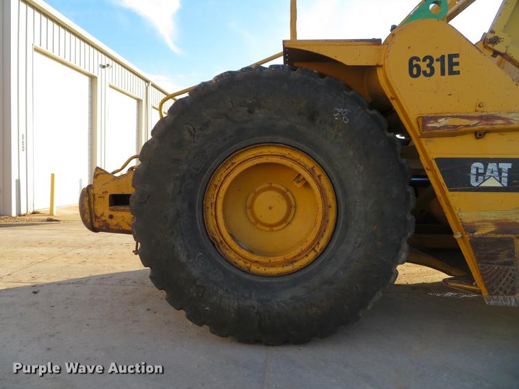 image for item DG3759 1988 Caterpillar 631E conventional scraper