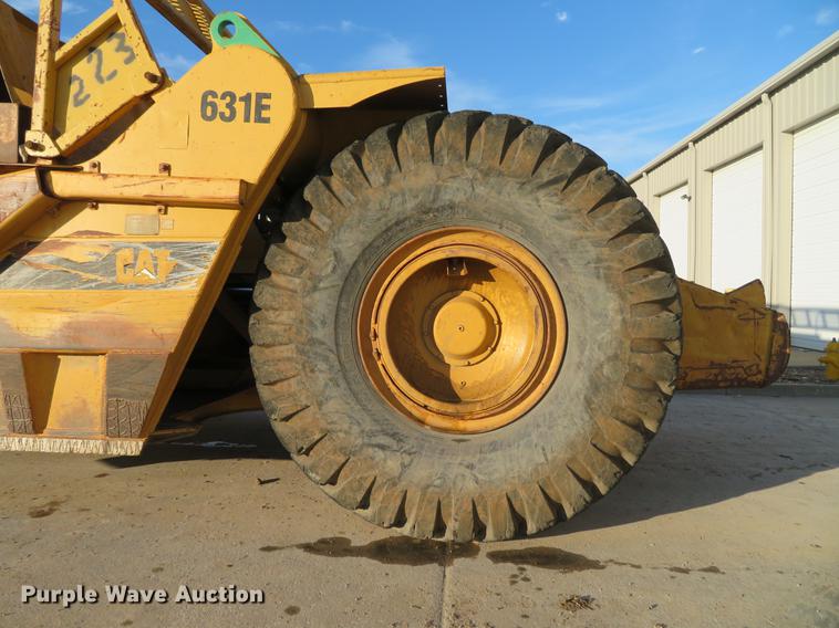image for item DG3759 1988 Caterpillar 631E conventional scraper