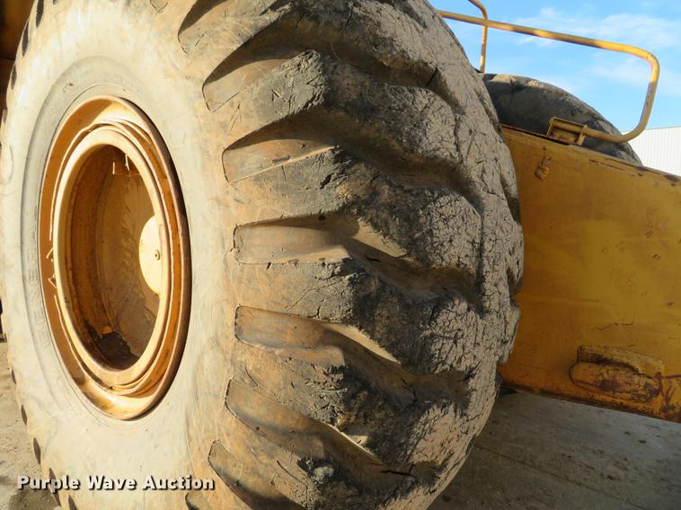 image for item DG3759 1988 Caterpillar 631E conventional scraper