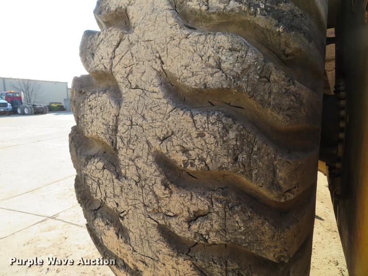 image for item DG3759 1988 Caterpillar 631E conventional scraper