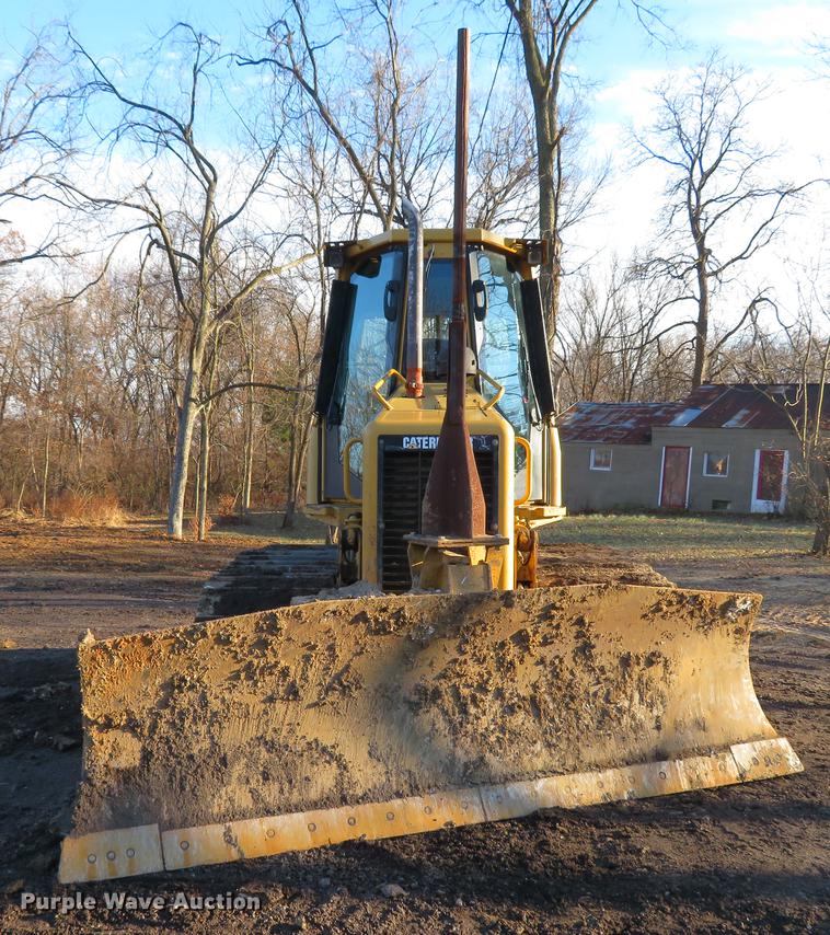 image for item DG3767 2005 Caterpillar D3G LGP dozer