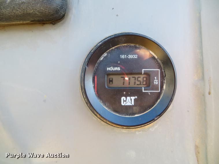 image for item DG3767 2005 Caterpillar D3G LGP dozer