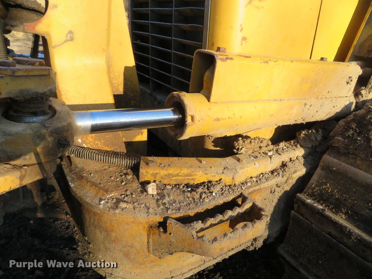 image for item DG3767 2005 Caterpillar D3G LGP dozer