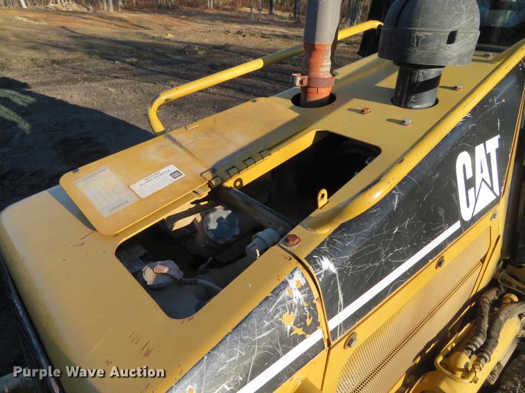 image for item DG3767 2005 Caterpillar D3G LGP dozer