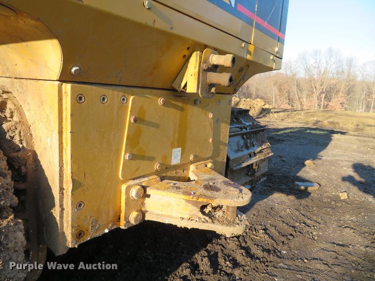 image for item DG3767 2005 Caterpillar D3G LGP dozer