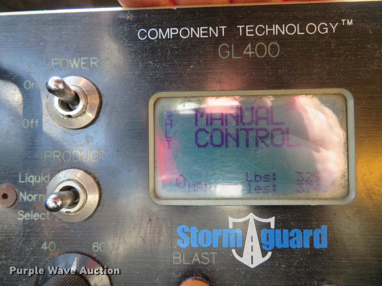 image for item DG3776 2002 International 4900 Crew Cab dump truck