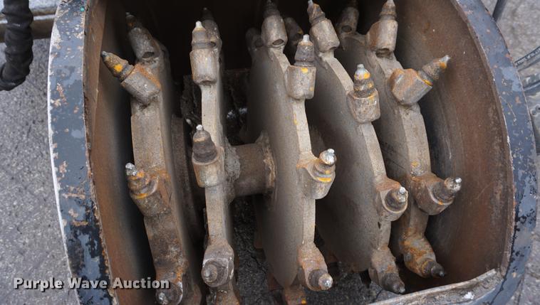 image for item DI9279 2015 Coneqtec skid steer cold planer