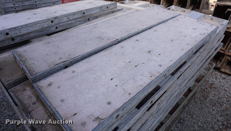 image for item DI9280 Western aluminum concrete forms