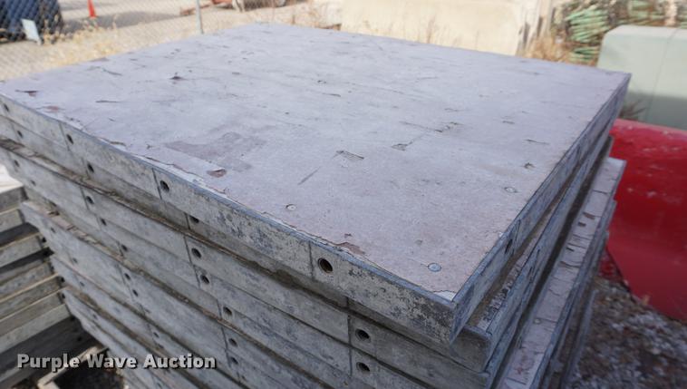 image for item DI9280 Western aluminum concrete forms