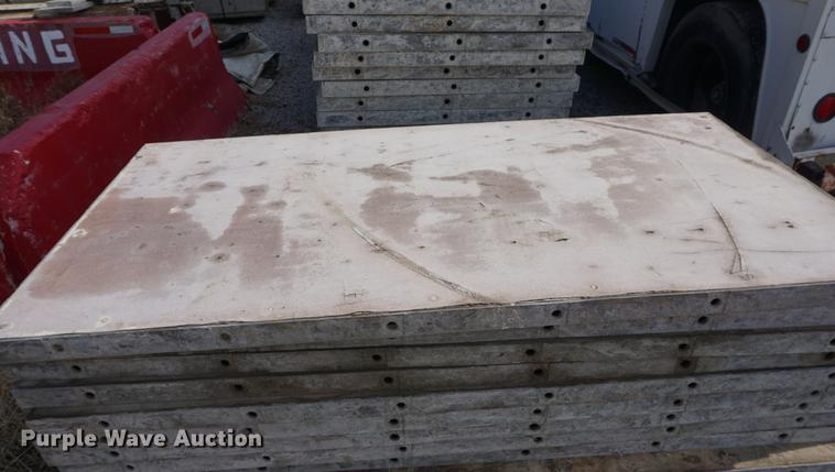 image for item DI9280 Western aluminum concrete forms