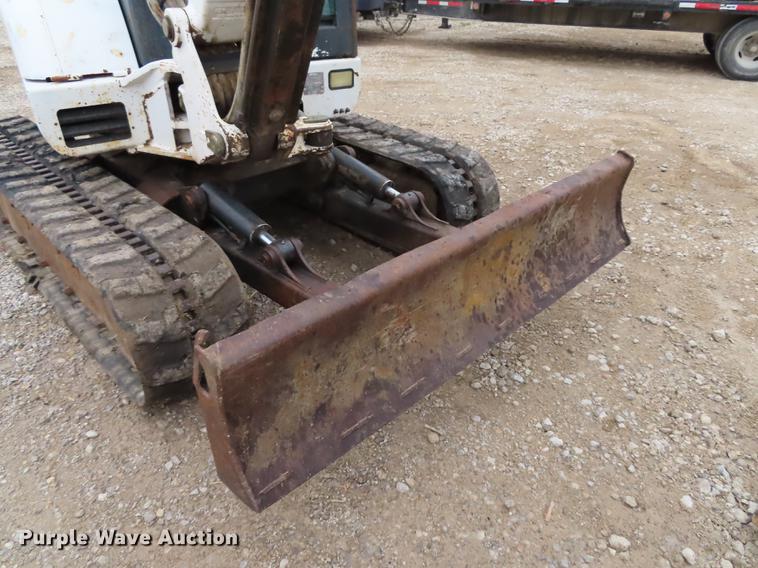 image for item DN9156 2002 Bobcat 341 mini excavator