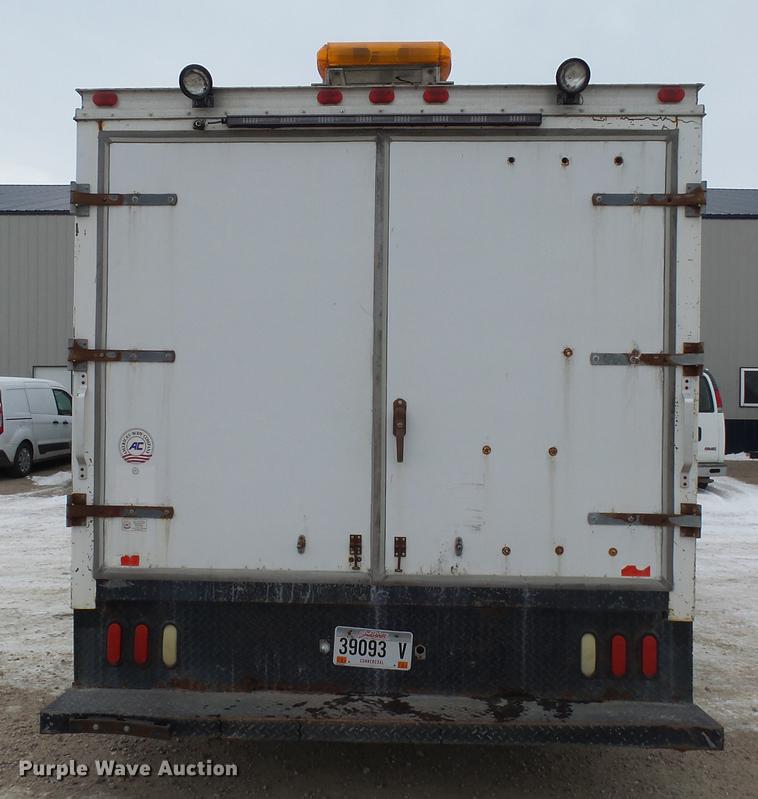 image for item DX9104 2002 Chevrolet Express G3500 van with Cues mainline sewer camera and lateral launch system