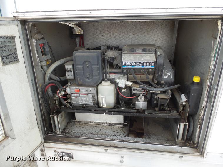 image for item DX9104 2002 Chevrolet Express G3500 van with Cues mainline sewer camera and lateral launch system