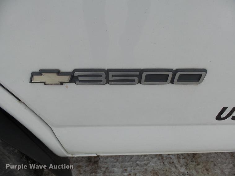 image for item DX9104 2002 Chevrolet Express G3500 van with Cues mainline sewer camera and lateral launch system