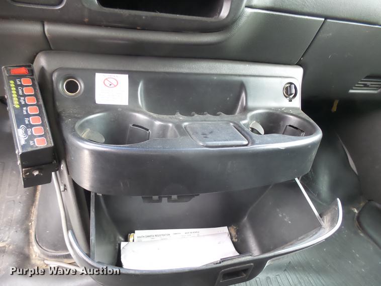 image for item DX9104 2002 Chevrolet Express G3500 van with Cues mainline sewer camera and lateral launch system