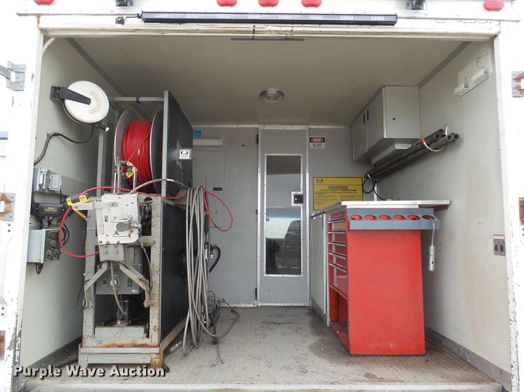 image for item DX9104 2002 Chevrolet Express G3500 van with Cues mainline sewer camera and lateral launch system