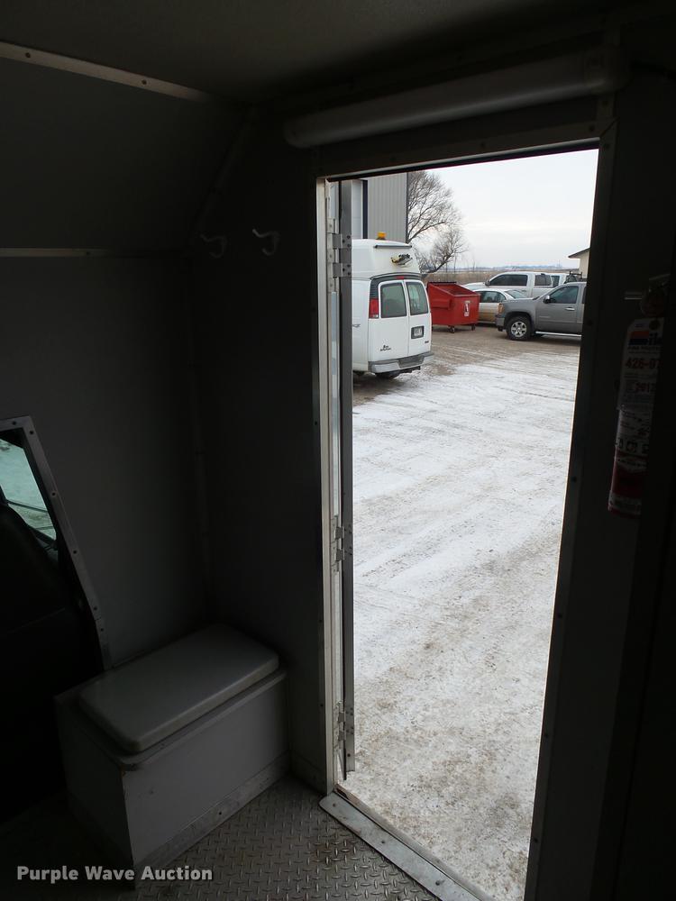 image for item DX9104 2002 Chevrolet Express G3500 van with Cues mainline sewer camera and lateral launch system