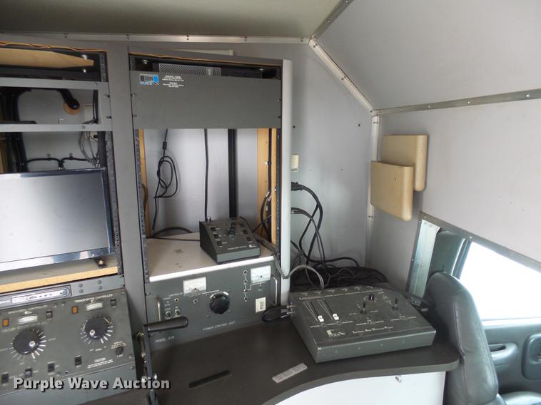 image for item DX9104 2002 Chevrolet Express G3500 van with Cues mainline sewer camera and lateral launch system