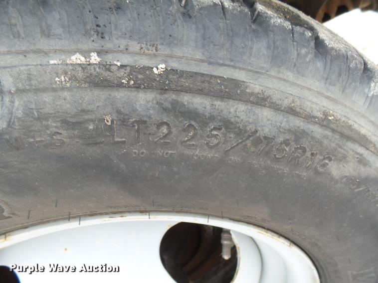 image for item DX9104 2002 Chevrolet Express G3500 van with Cues mainline sewer camera and lateral launch system