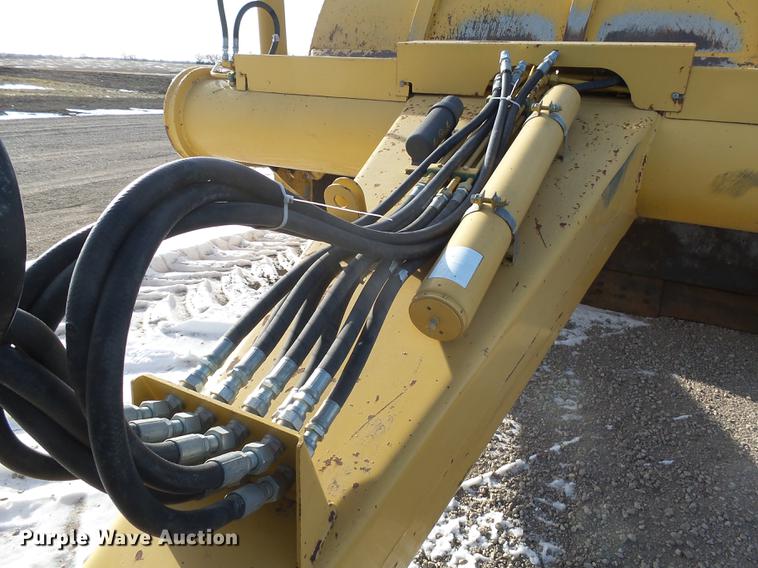 image for item DX9148 2011 Ashland I-180 TS2 scraper