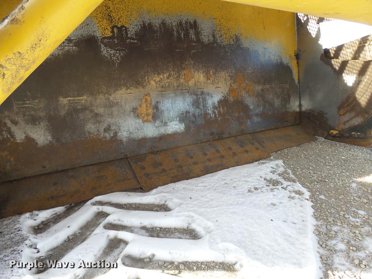 image for item DX9148 2011 Ashland I-180 TS2 scraper