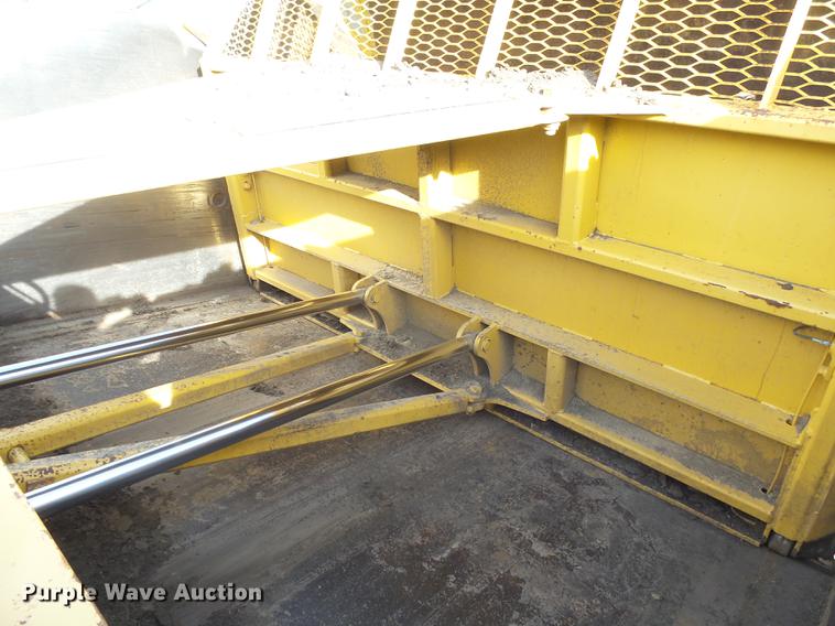 image for item DX9148 2011 Ashland I-180 TS2 scraper