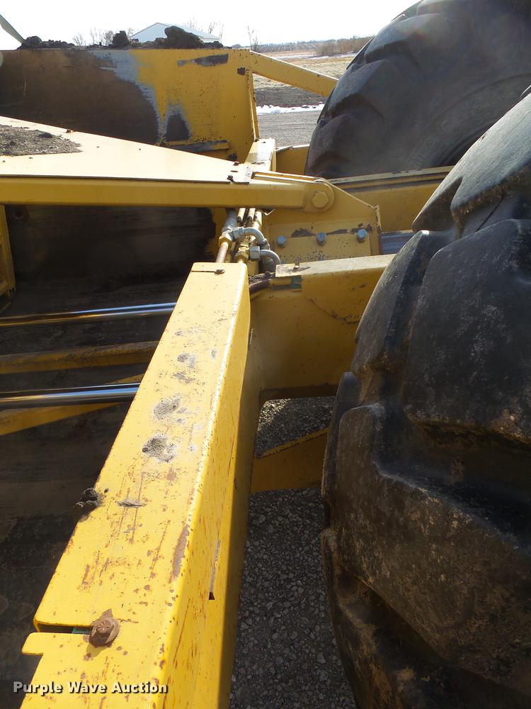 image for item DX9148 2011 Ashland I-180 TS2 scraper