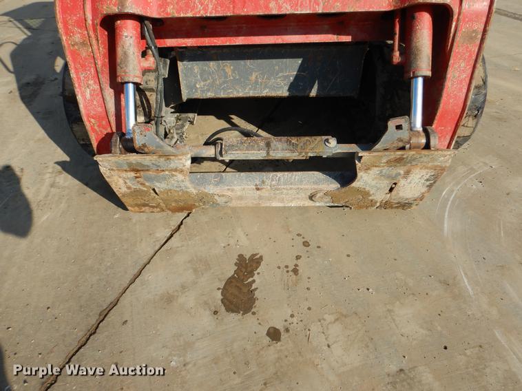 image for item DX9459 2015 Takeuchi TL10 skid steer