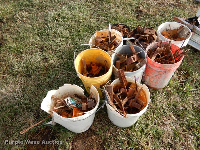 image for item DX9466 (163) Simons concrete forms