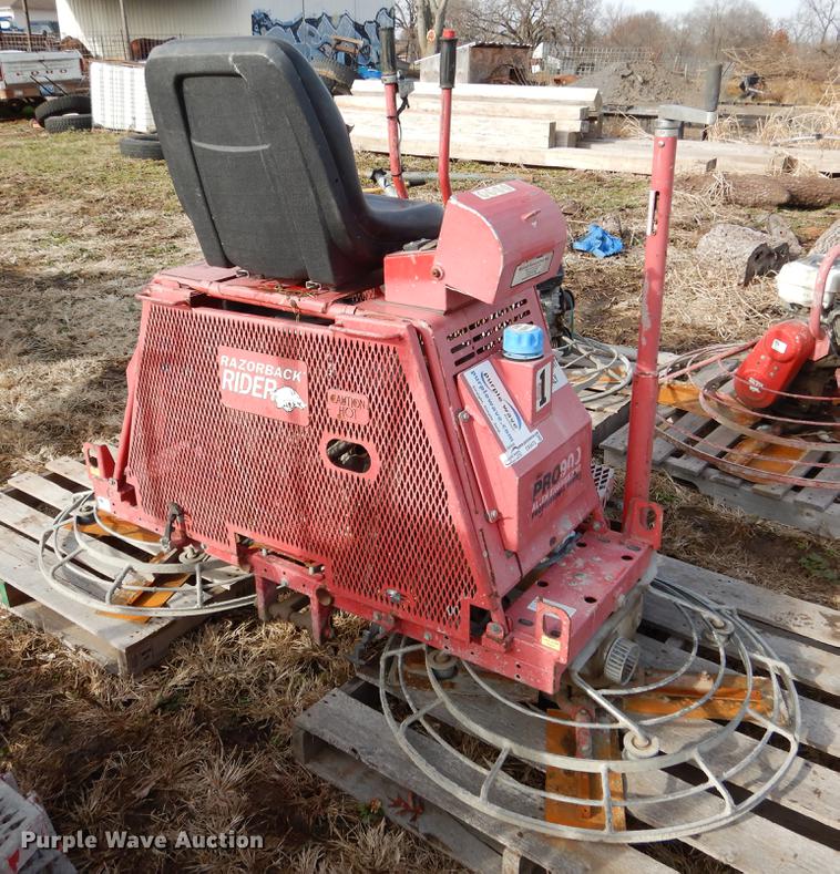 image for item DX9470 Allen Pro 900 power trowel