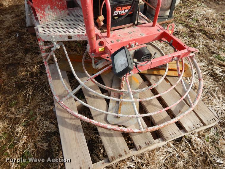 image for item DX9471 Allen Razorback power trowel