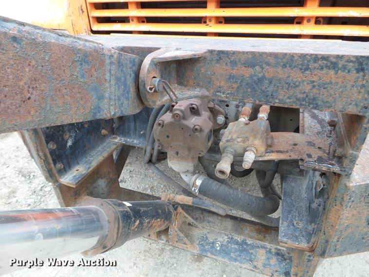 image for item DX9742 2001 International 4700 dump truck