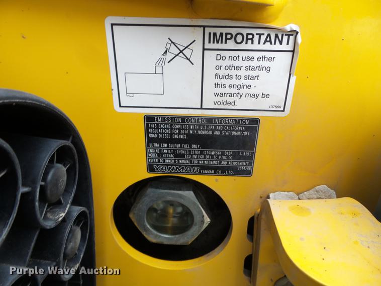 image for item DX9744 2015 Gehl RT210 skid steer