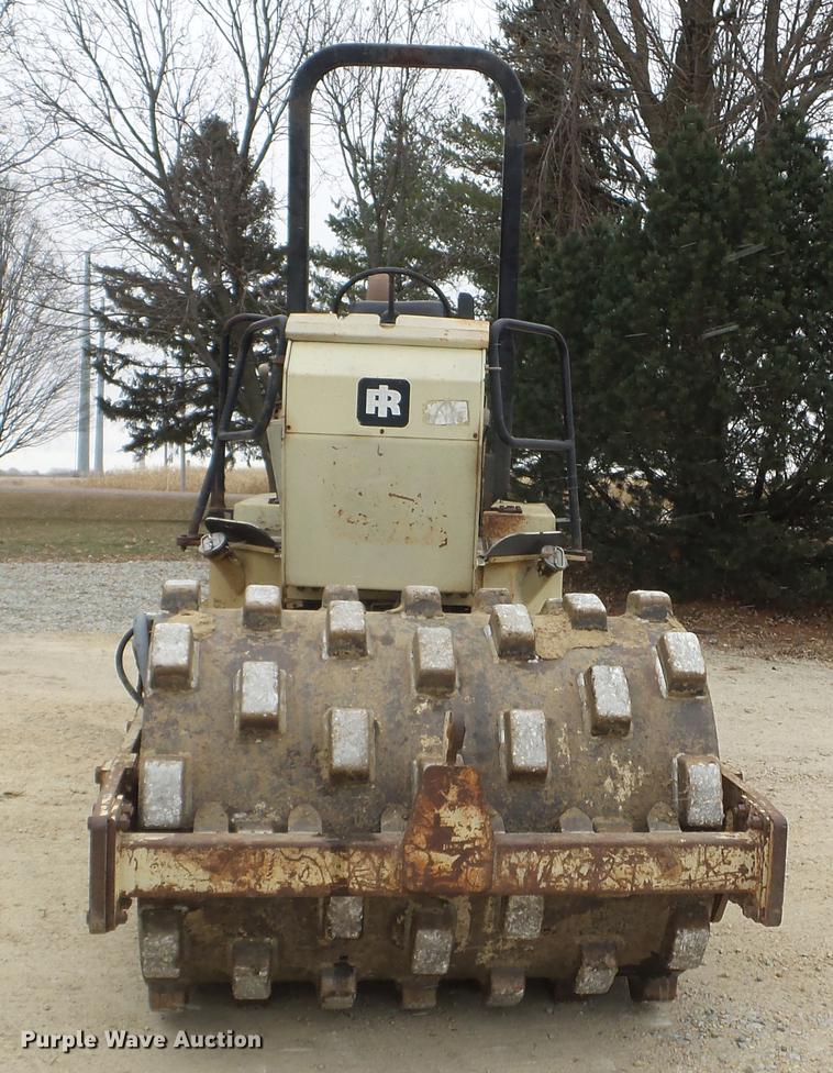 image for item DX9745 1995 Ingersoll Rand SD40F single drum vibratory compactor