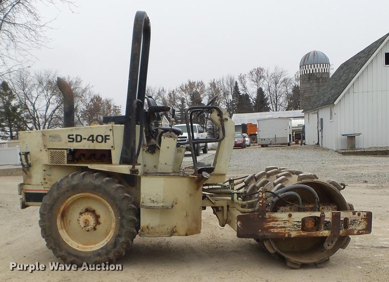 image for item DX9745 1995 Ingersoll Rand SD40F single drum vibratory compactor