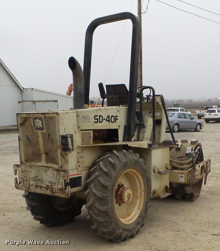 image for item DX9745 1995 Ingersoll Rand SD40F single drum vibratory compactor