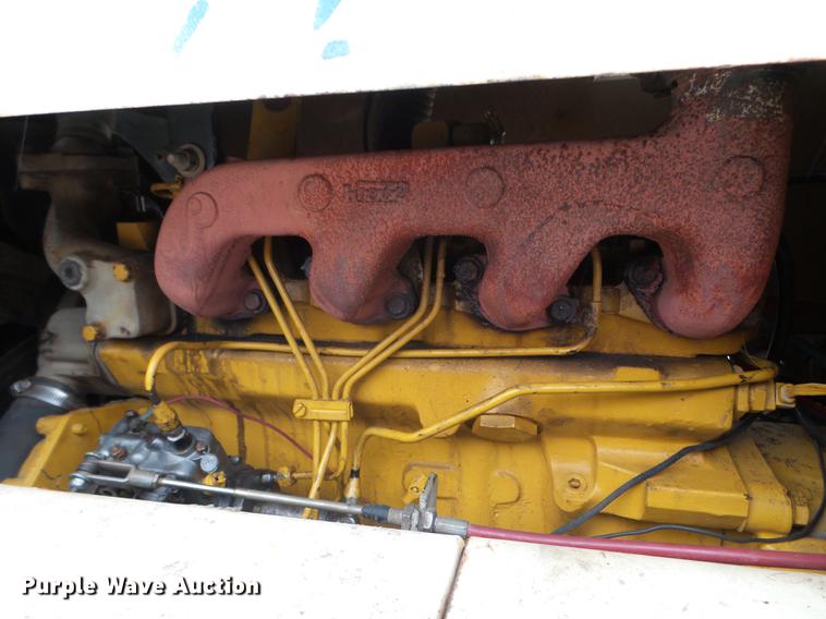 image for item DX9745 1995 Ingersoll Rand SD40F single drum vibratory compactor