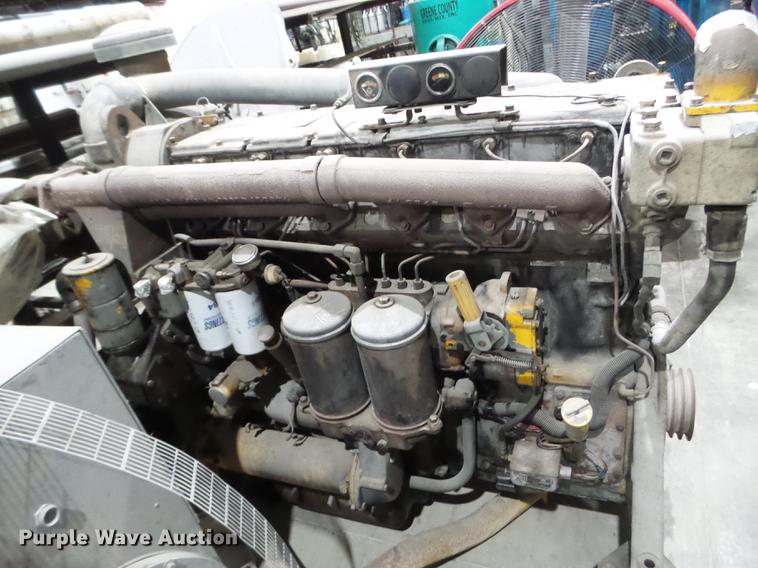 image for item DX9747 Magnamax 432RSL4015 generator